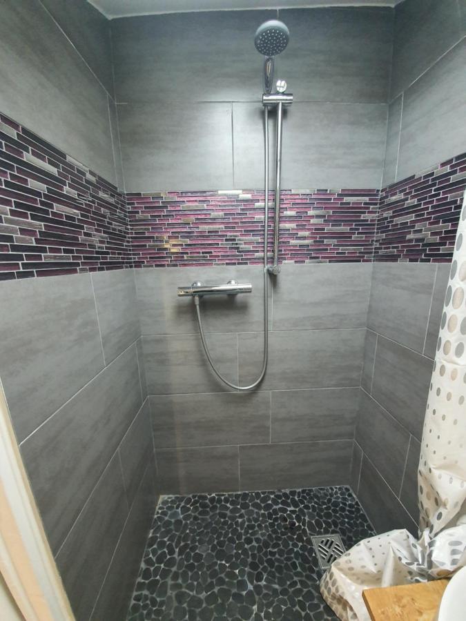 Duplex Tout Neuf Apartment *